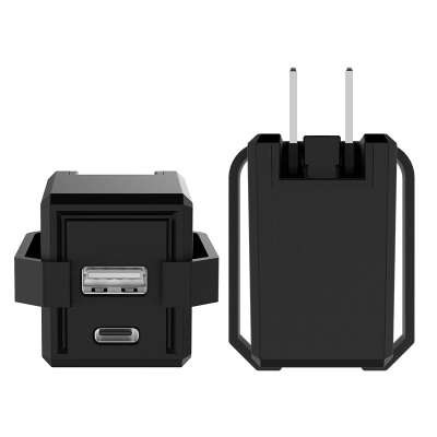 Universal multi travel adapter type C charger and USB ports with factory wholesale USB charger for mobile phone